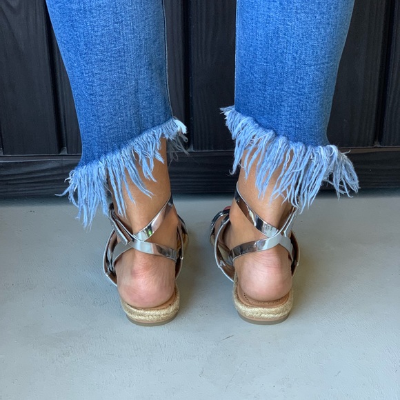 Metallic Fisherman Woven Espadrille HuaracheSandal - Picture 5 of 5